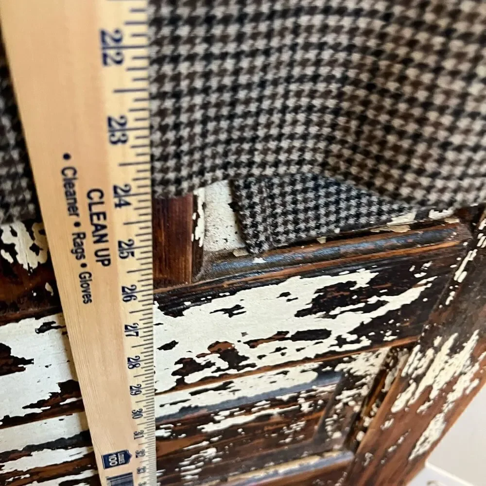 Women’s Max Studio special edition houndstooth jacket. Size 4.